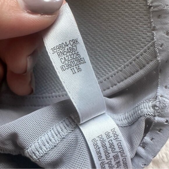 Victoria's Secret | Black, White and Gray Mesh Lightweight Sports Bra | Size 36C - Picture 8 of 8